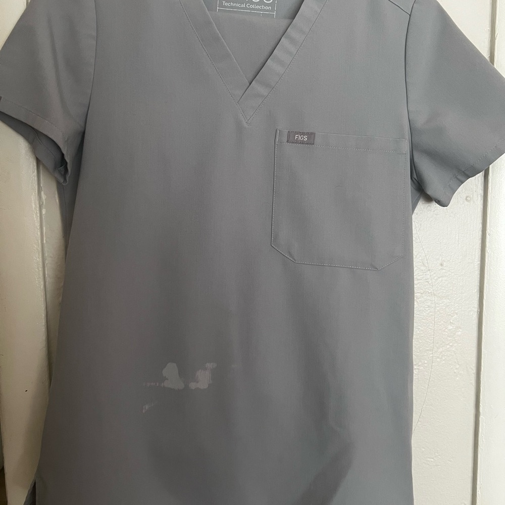 Scrubs x-small top and small yola bottom(cement gray)